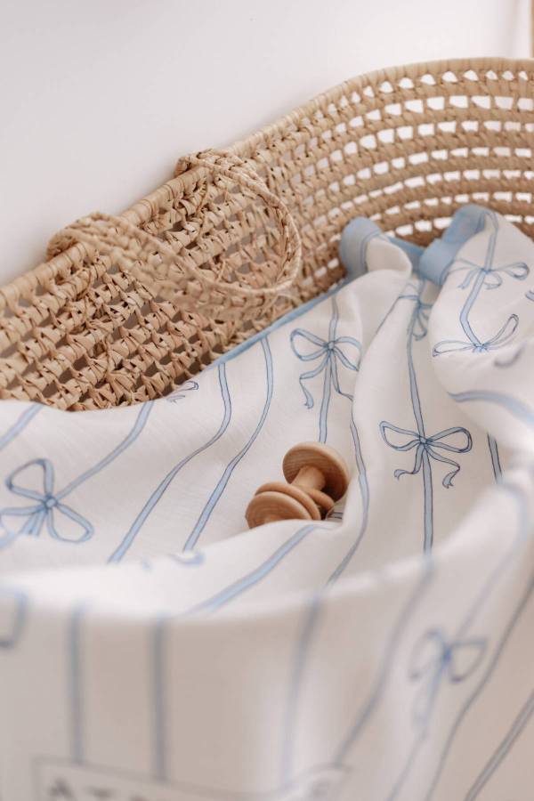 Atelıer Babbi Çift Katlı Müslin Bebek Örtüsü Mavi Kurdele