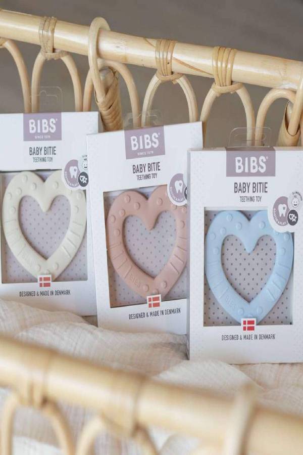 Bibs Baby Bitie Diş Kaşıyıcı Kalp Şeklinde +3 Ay - Blush