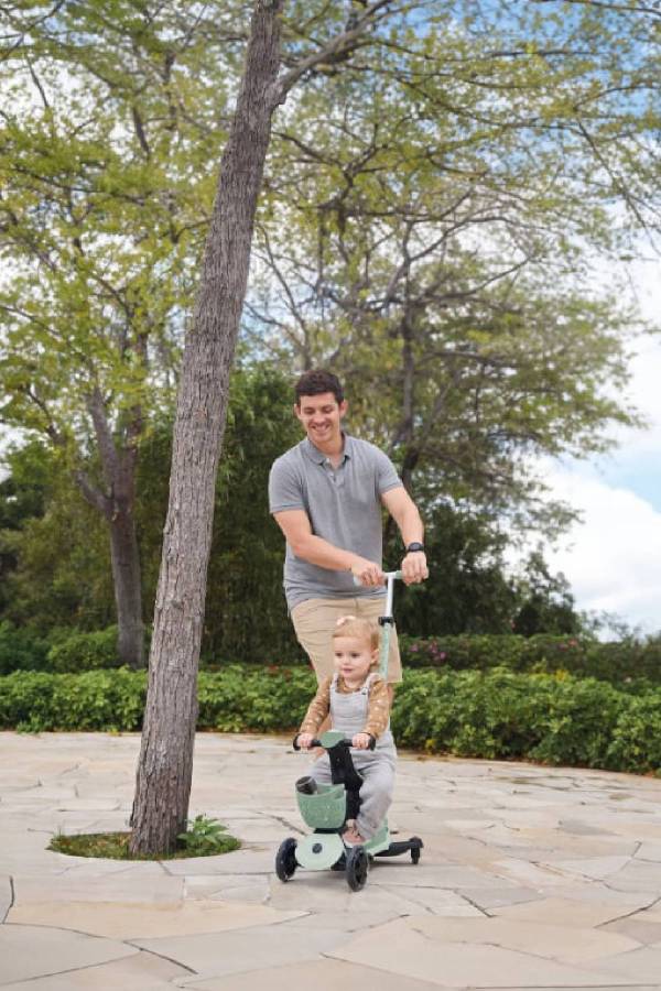 Globber Go Up Baby 360 Işıklı Scooter - Zeytin Yeşili